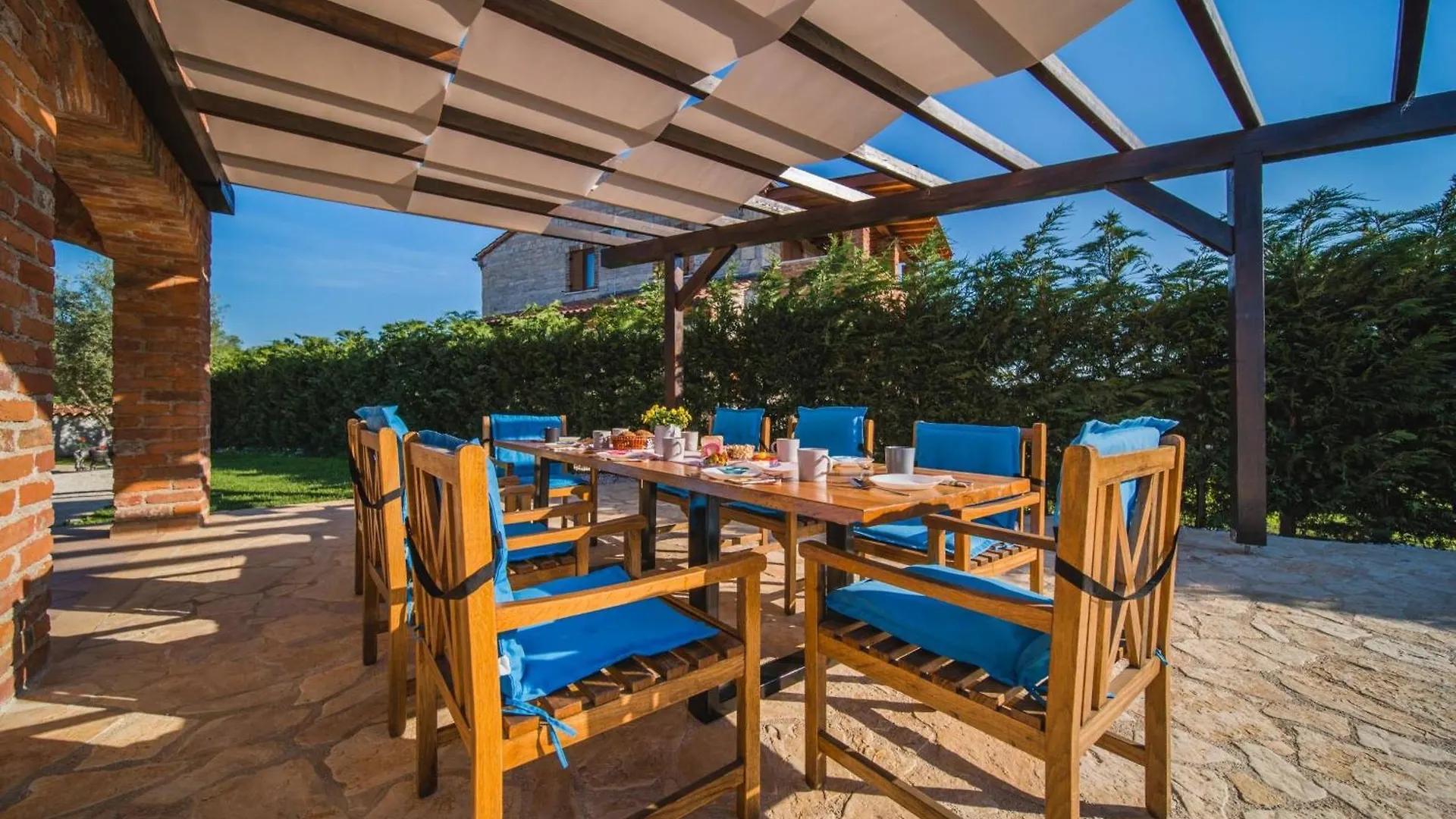 Villa Mani Butkovici  Croatia