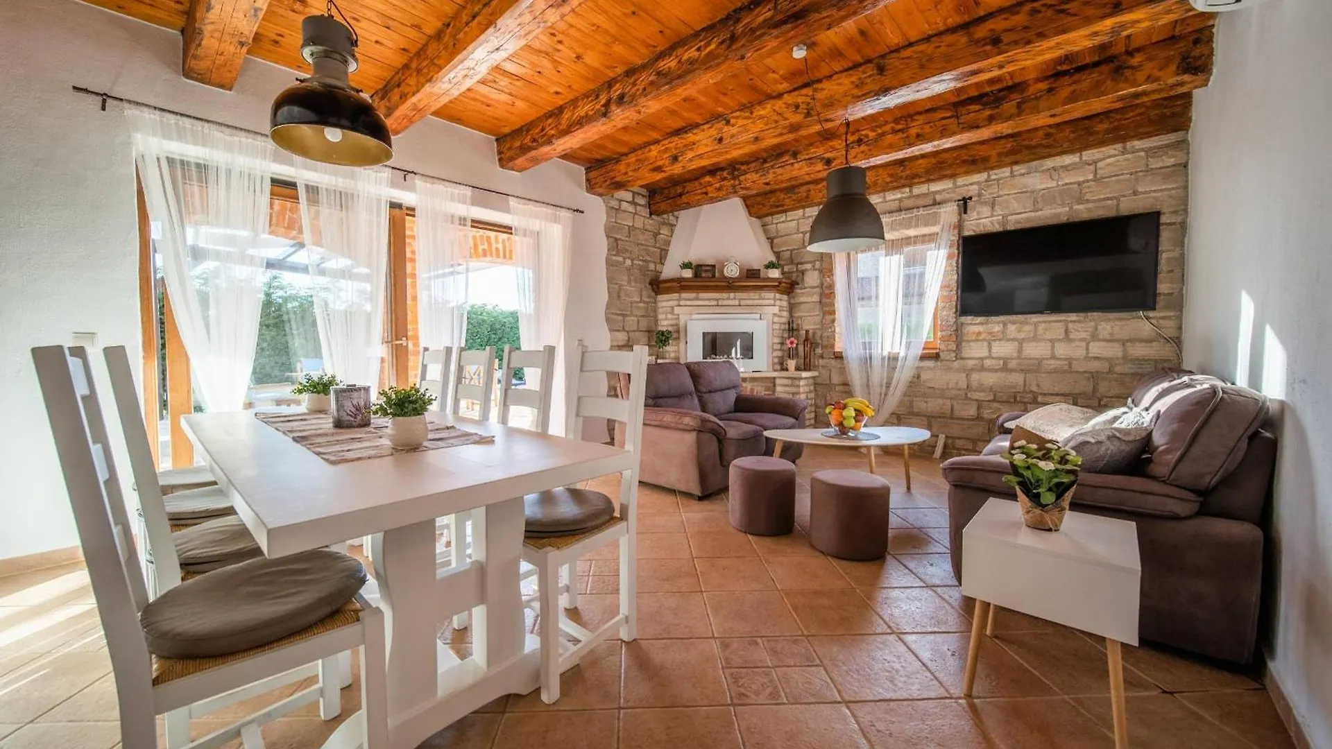 Villa Mani Butkovići 別荘