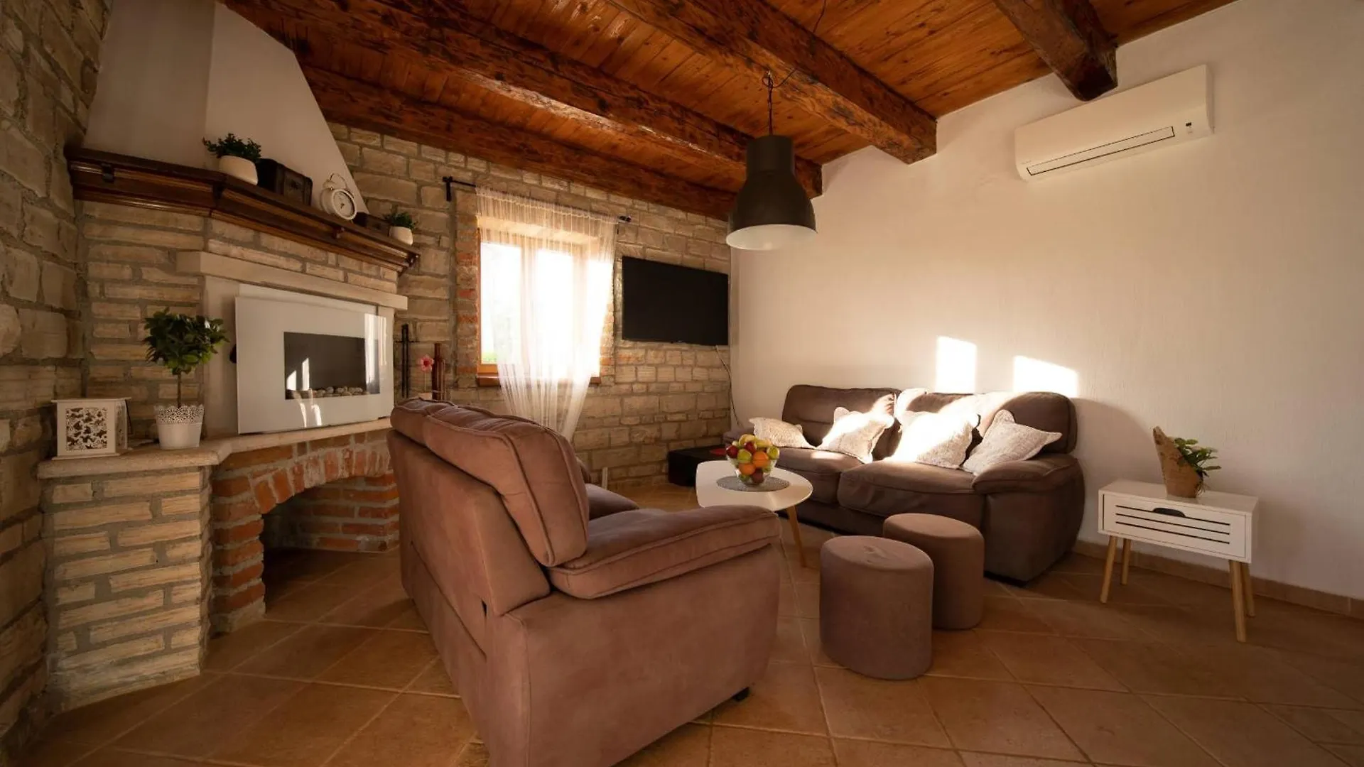 Holiday home Villa Mani Butkovici